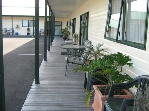 Coromandel Court Motel Exterior photo